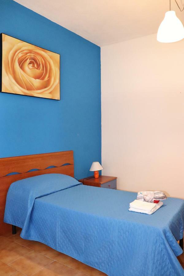 B&B Nettuno Beach Milazzo Phòng bức ảnh